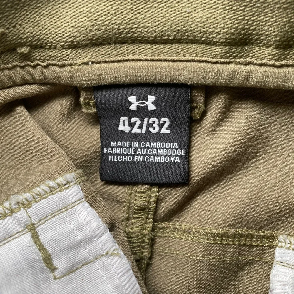 Under Armour Men's Tactical Utility Pants 42x32 Khaki Performance Hiking Work